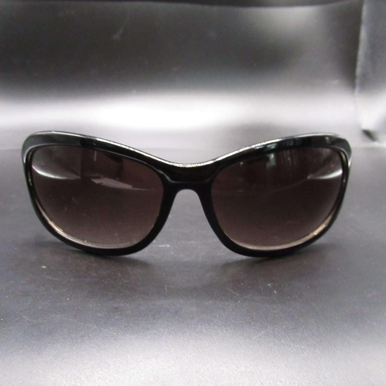 Mossimo Women\'s Black Oversized Sunglasses with Patterned Temples & Gradient