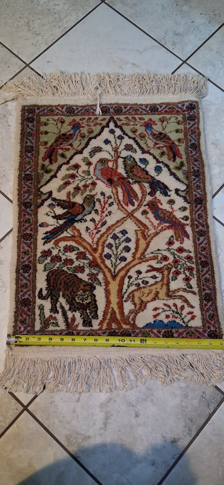 Vintage Handmade Pictorial Wool Rug Vintage Handmade Pictorial Wool Rug