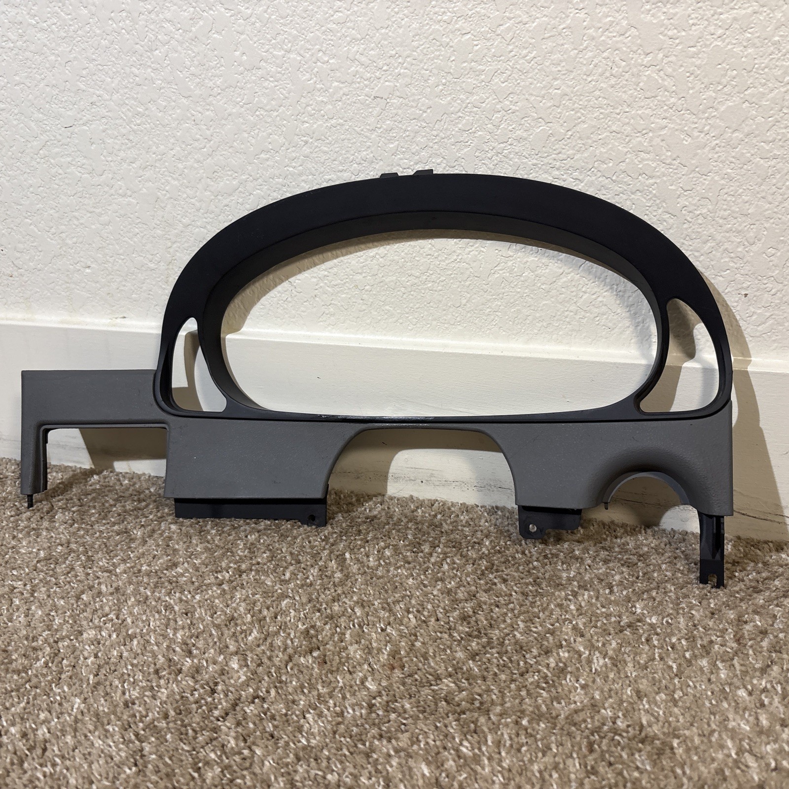 READ 04-08 Chrysler Crossfire Dashboard Speedometer Cluster Trim Bezel Gray OEM READ 04-08 Chrysler Crossfire Dashboard Speedometer Cluster Trim Bezel Gray OEM