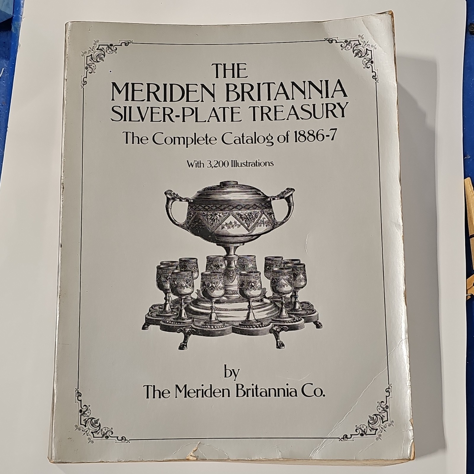Vintage Meriden Britannia Silver-Plate Treasury Hogan Gray Trade PB 1982 Dover