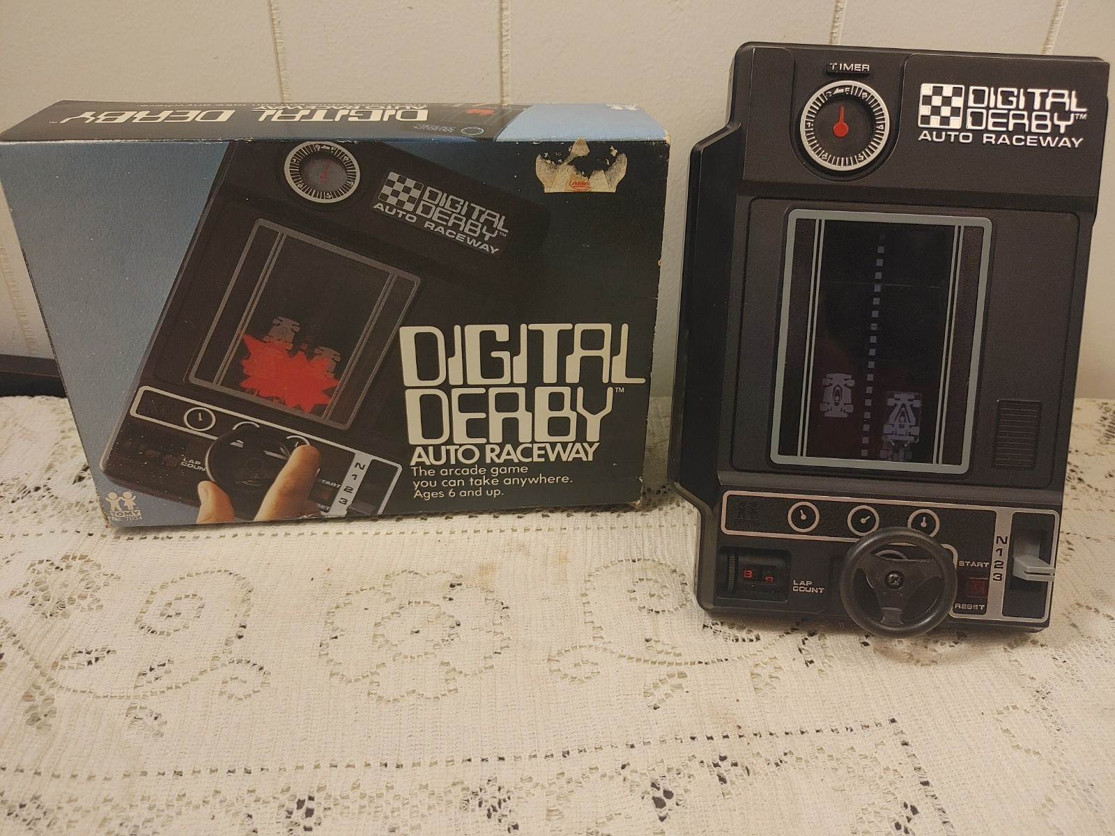 Vintage TOMY Digital Derby Auto Raceway  In Original Box ~ Parts Repair