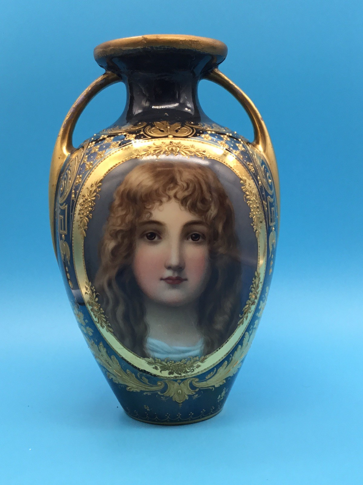 Antique Royal Vienna Vase Signed Wagner Portrait Vase 7