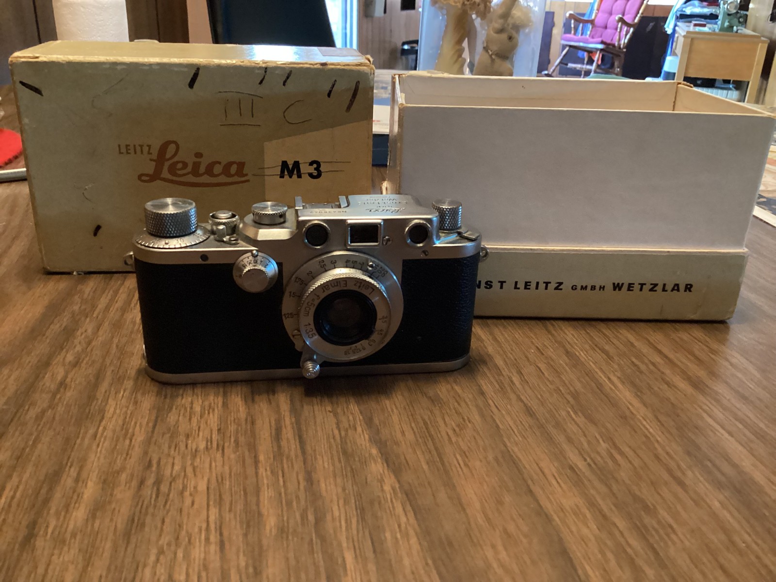 1946-47 Leica IIIc Rangefinder Camera Leitz Summar 5cm f/2 1946-47 Leica IIIc Rangefinder Camera Leitz Summar 5cm f/2
