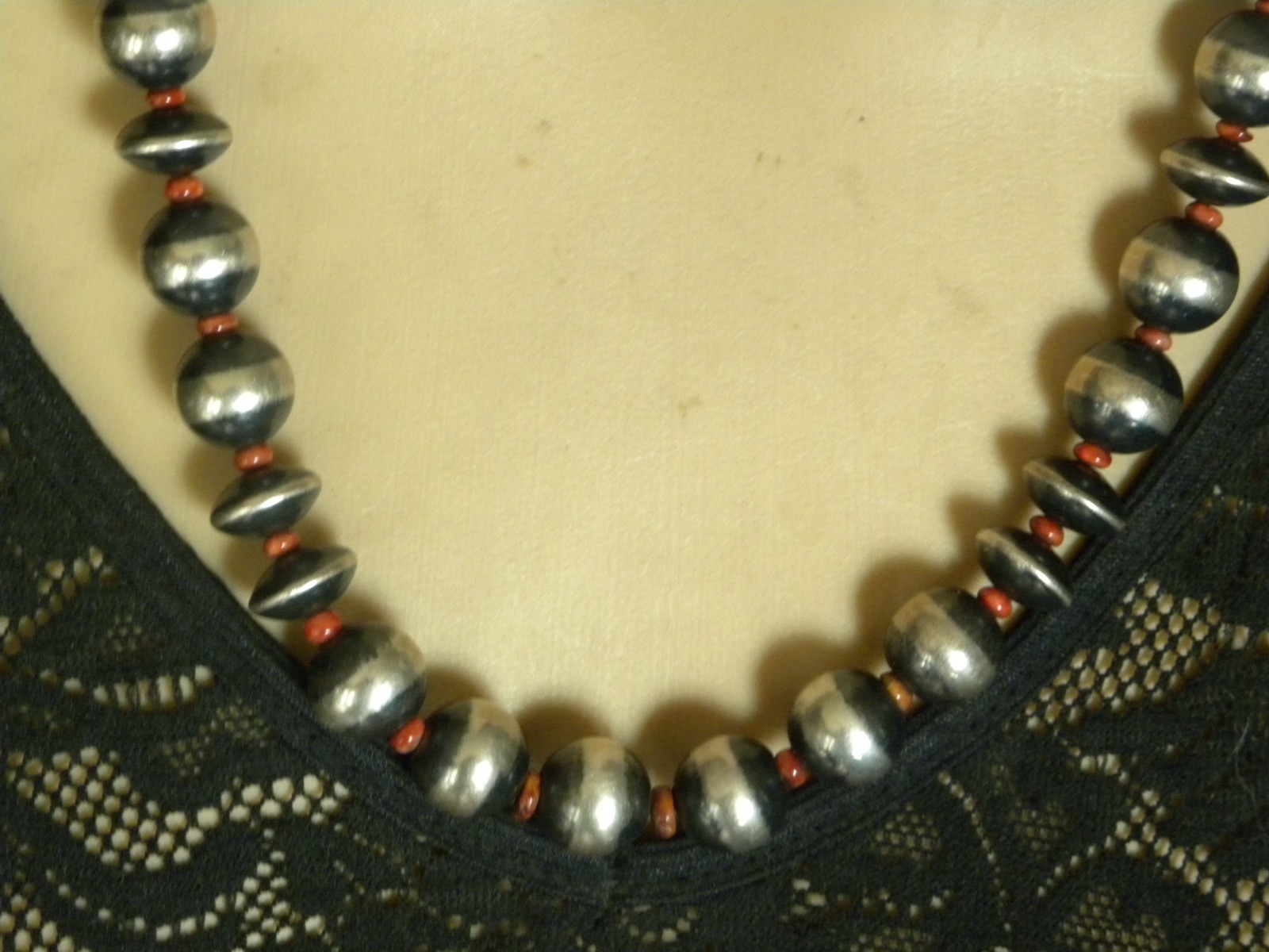 CORAL STERLING SILVER NAVAJO PEARLS NECKLACE ROCKI GORMAN 19\