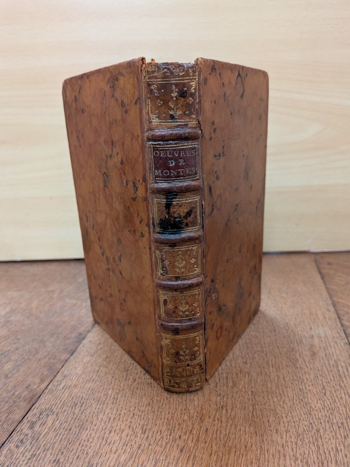 antique book - Montesquieu - De l\'Esprit des Loix Volume 2 - 1781