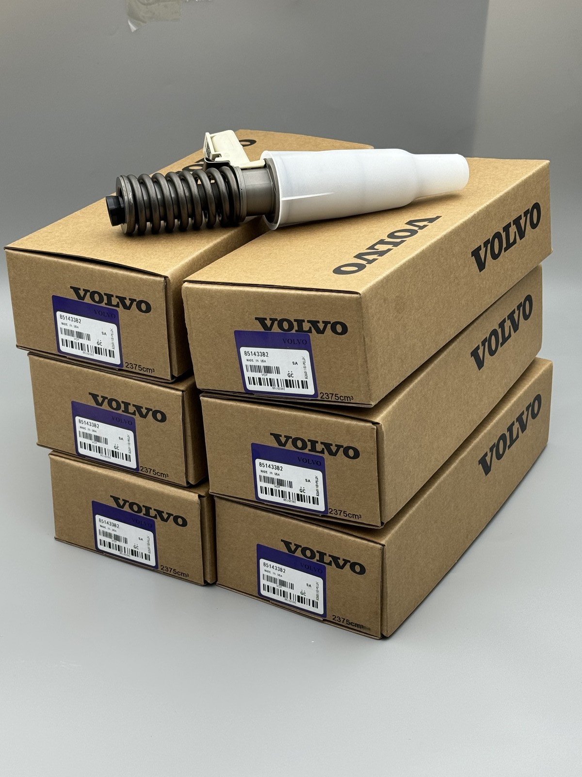 6Pcs Fuel Injectors Kit for 85143382 21119665 22027808 Volvo Mack D13 MP8 New 6Pcs Fuel Injectors Kit for 85143382 21119665 22027808 Volvo Mack D13 MP8 New