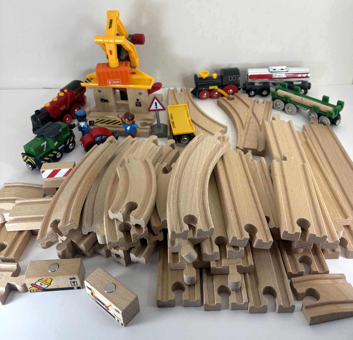 Big Lot Of Brio Brand Wood Wooden Train Tracks & Trains Big Lot Of Brio Brand Wood Wooden Train Tracks & Trains