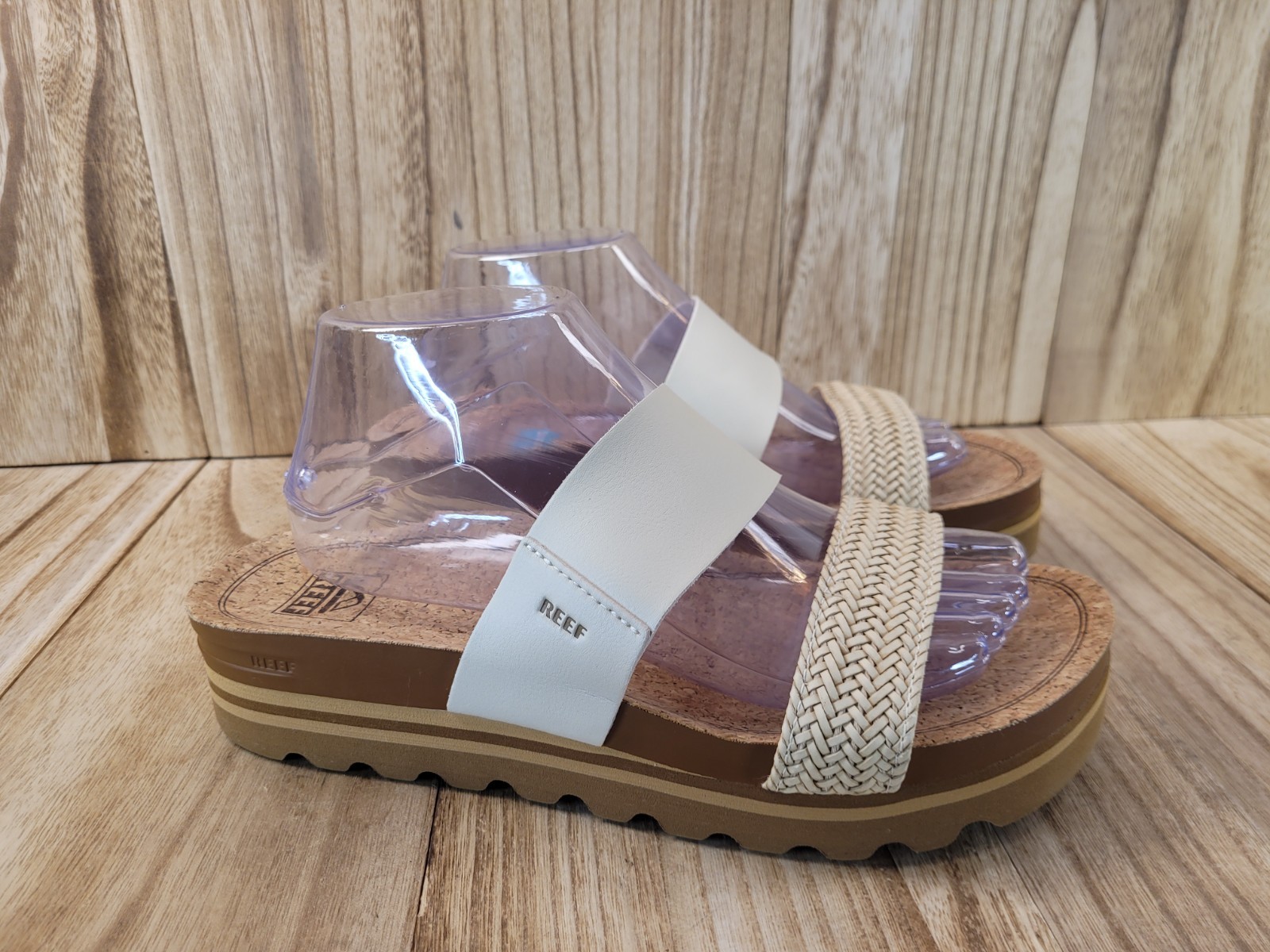 REEF Cushion Vista Hi Sandals Women\'s 9.5 White Strap Slides Cork Platform Beach