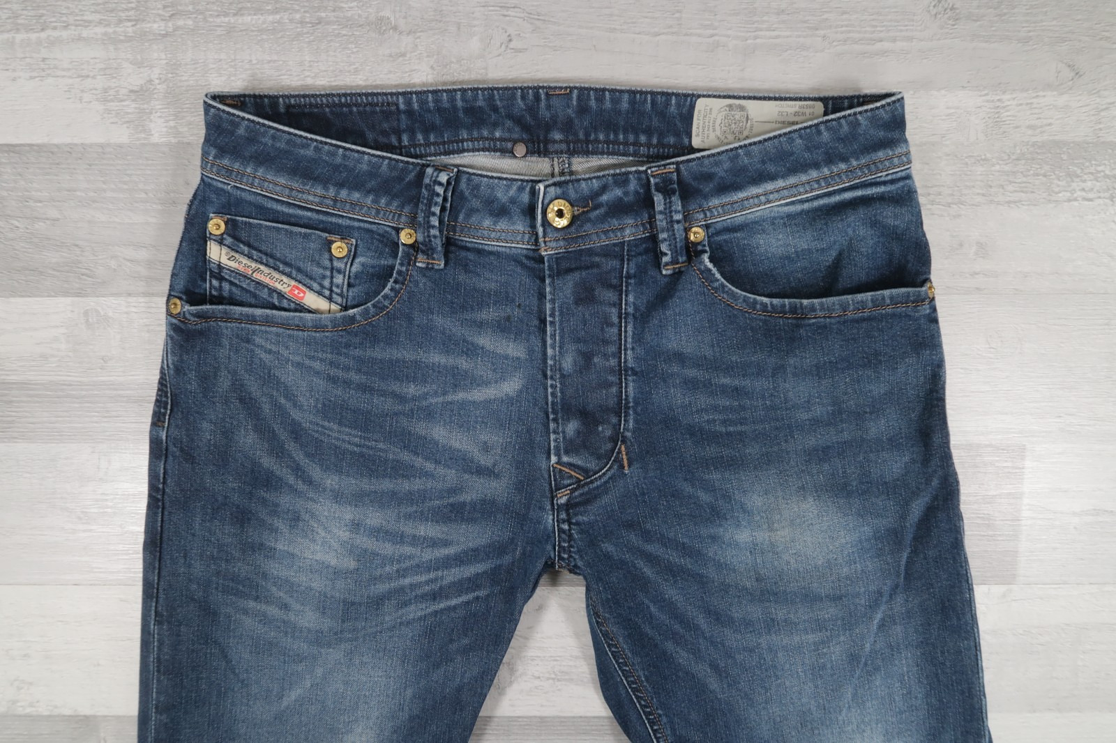 Mens Diesel LARKEE Stretch Regular Straight Blue Jeans W32 L30 Wash 0853R