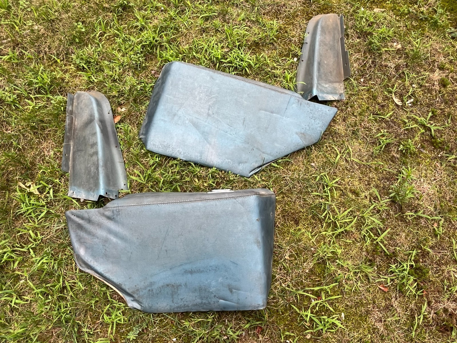 1967 1968 1969 Chevy Camaro Pontiac Firebird Deluxe & Fold Down Rear Arm Rest