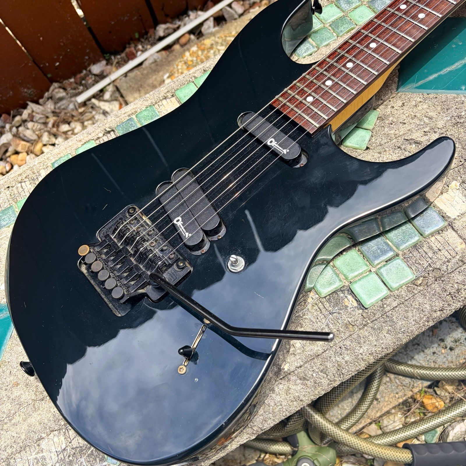 Charvel 275 Deluxe - MIJ 1990s