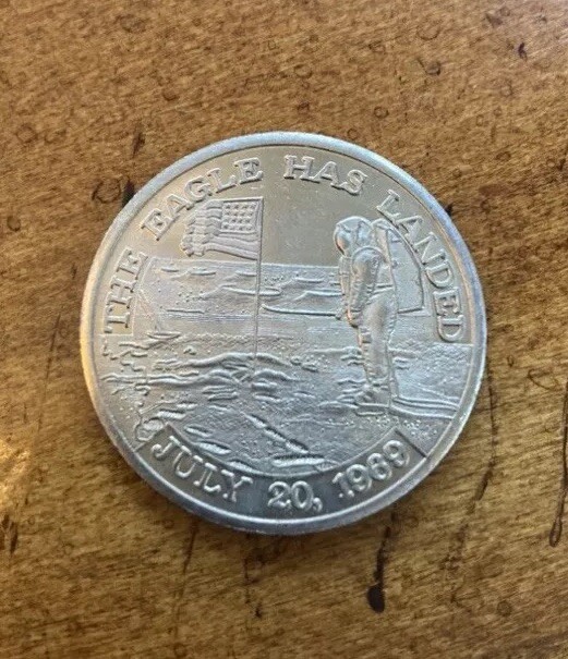 NASA 1969 Eagle Has Landed Medallion Apollo 11, Columbia - Flown Metal NASA 1969 Eagle Has Landed Medallion Apollo 11, Columbia - Flown Metal