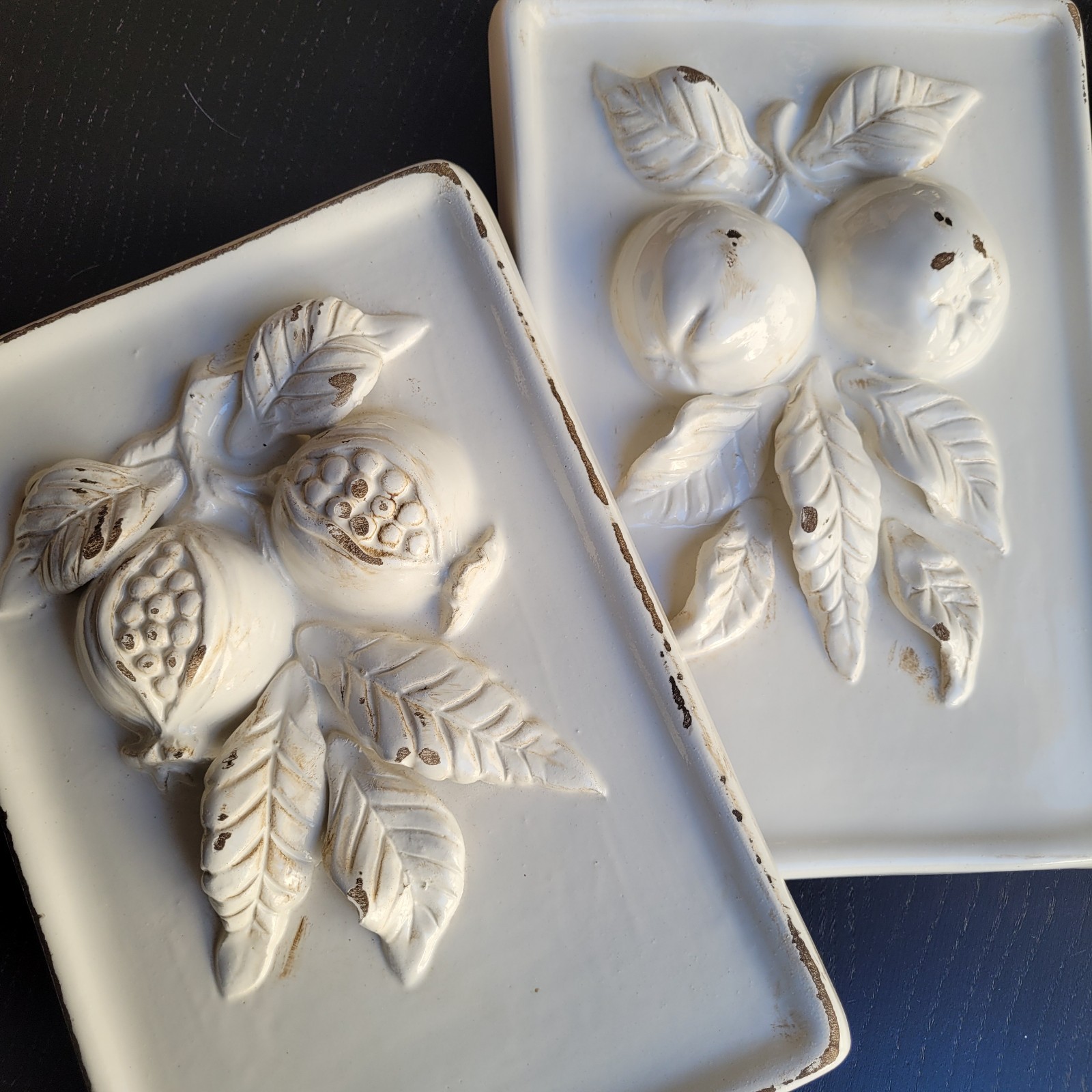 Set of 2 VIETRI ITALY Apples Pomegranate Fruit Rustic White Ceramic Wall Plaques Set of 2 VIETRI ITALY Apples Pomegranate Fruit Rustic White Ceramic Wall Plaques
