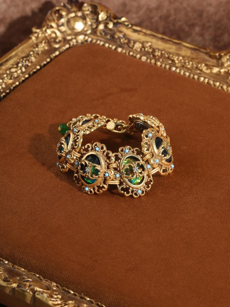Vintage Opal Rhinestone Bracelet 18k Gold Plated Dubai Charm Statement Jewellery