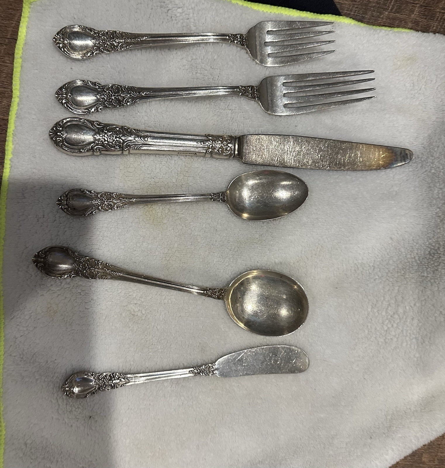 Lunt Sterling American Victorian Flatware