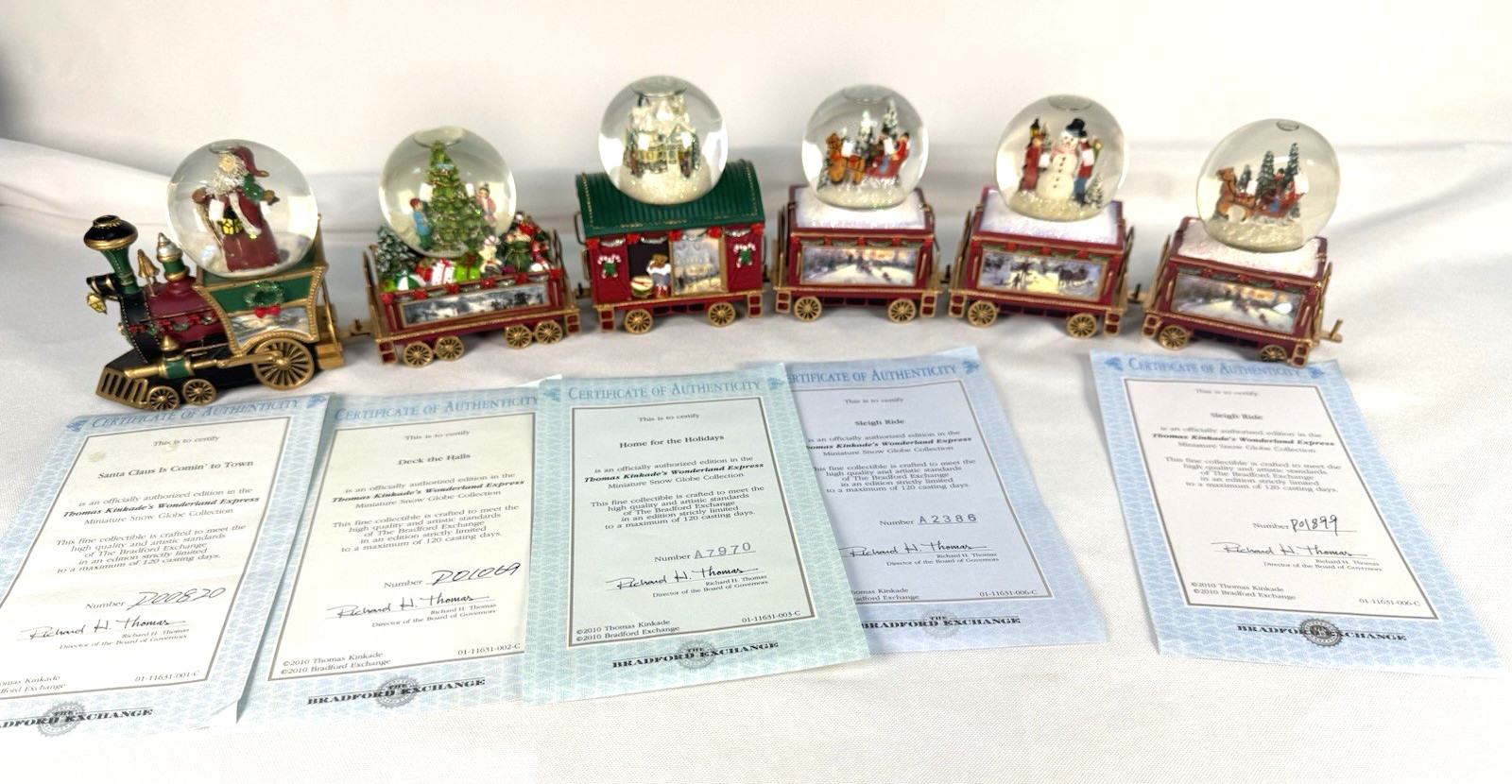 Thomas Kinkade Wonderland Express Snowglobe Train Set 6pc Bradford Exchange COA