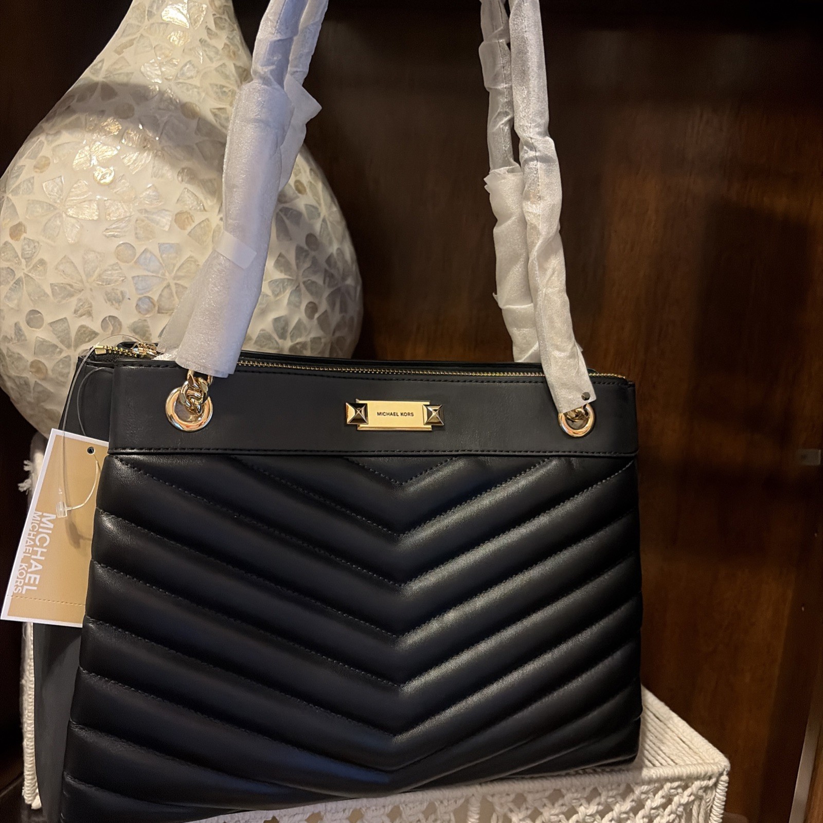 NWT Michael Kors Whitney Quilted MD Chain Black Shoulder Tote NWT Michael Kors Whitney Quilted MD Chain Black Shoulder Tote