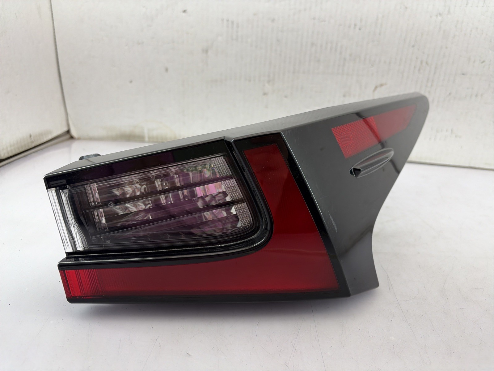 2021-2025 Lexus IS300 IS350 Tail Light Right RH Passenger OEM LED 81550-53351 2021-2025 Lexus IS300 IS350 Tail Light Right RH Passenger OEM LED 81550-53351