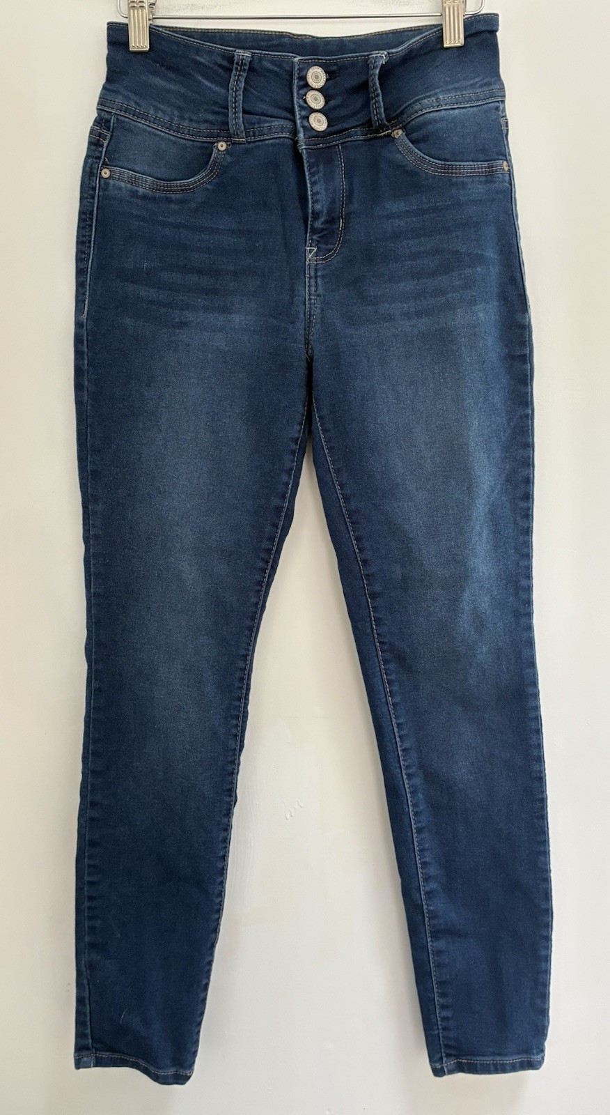 WallFlower Women\'s Super Stretch Cotton The Sassy High Rise Skinny Jeans Blue 9 WallFlower Women\'s Super Stretch Cotton The Sassy High Rise Skinny Jeans Blue 9