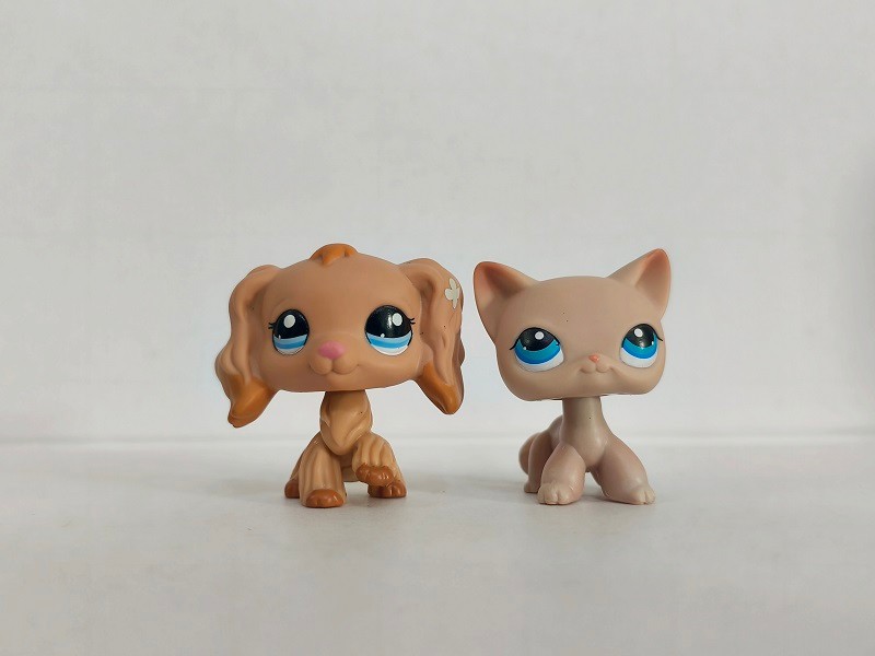 2pcs/lot Littlest Pet Shop Figure LPS Cat Dog #1716#228 Kid Toy New 2pcs/lot Littlest Pet Shop Figure LPS Cat Dog #1716#228 Kid Toy New