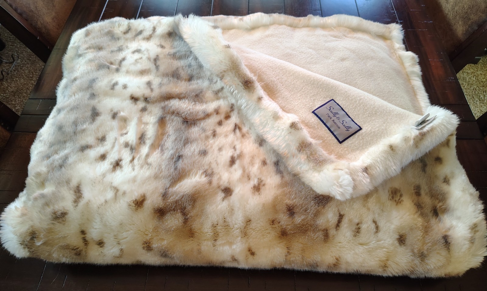 Scully & Scully Park Avenue Faux Fur Lynx Australian Geelong Wool Throw Blanket