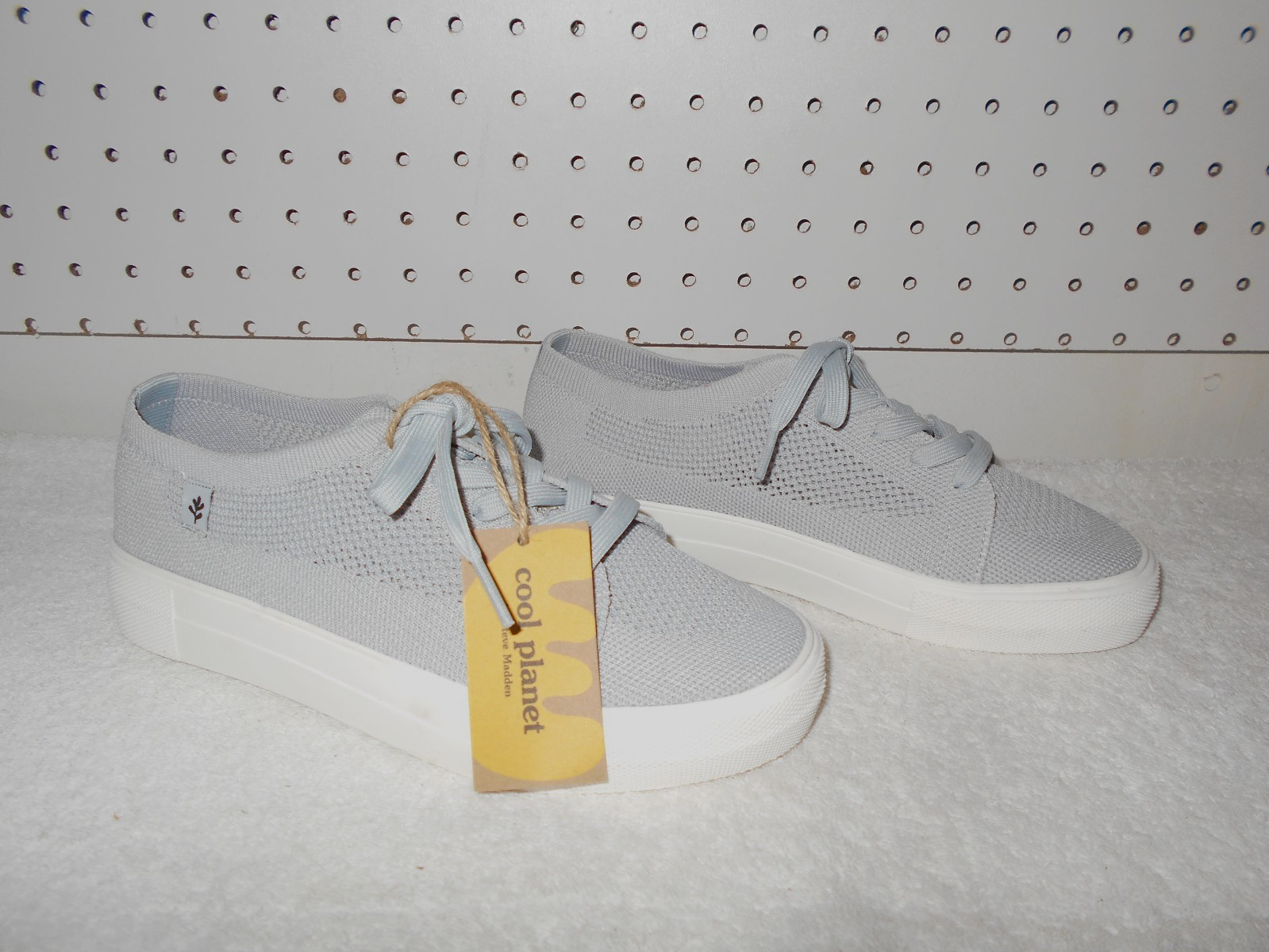 COOL PLANET BY STEVE MADDEN NEW W/TAGS VALERYY WOMENS 7.5 GRAY SHOES         