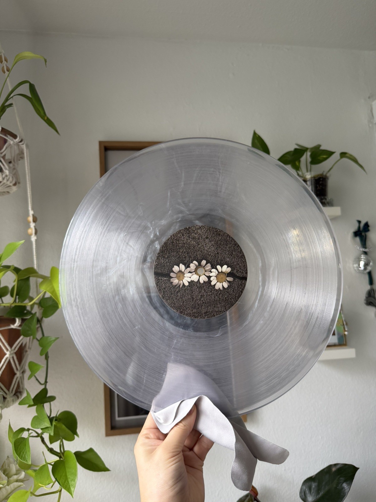 Ariana Grande Petal Vinyl Translucent Pearly White LP 