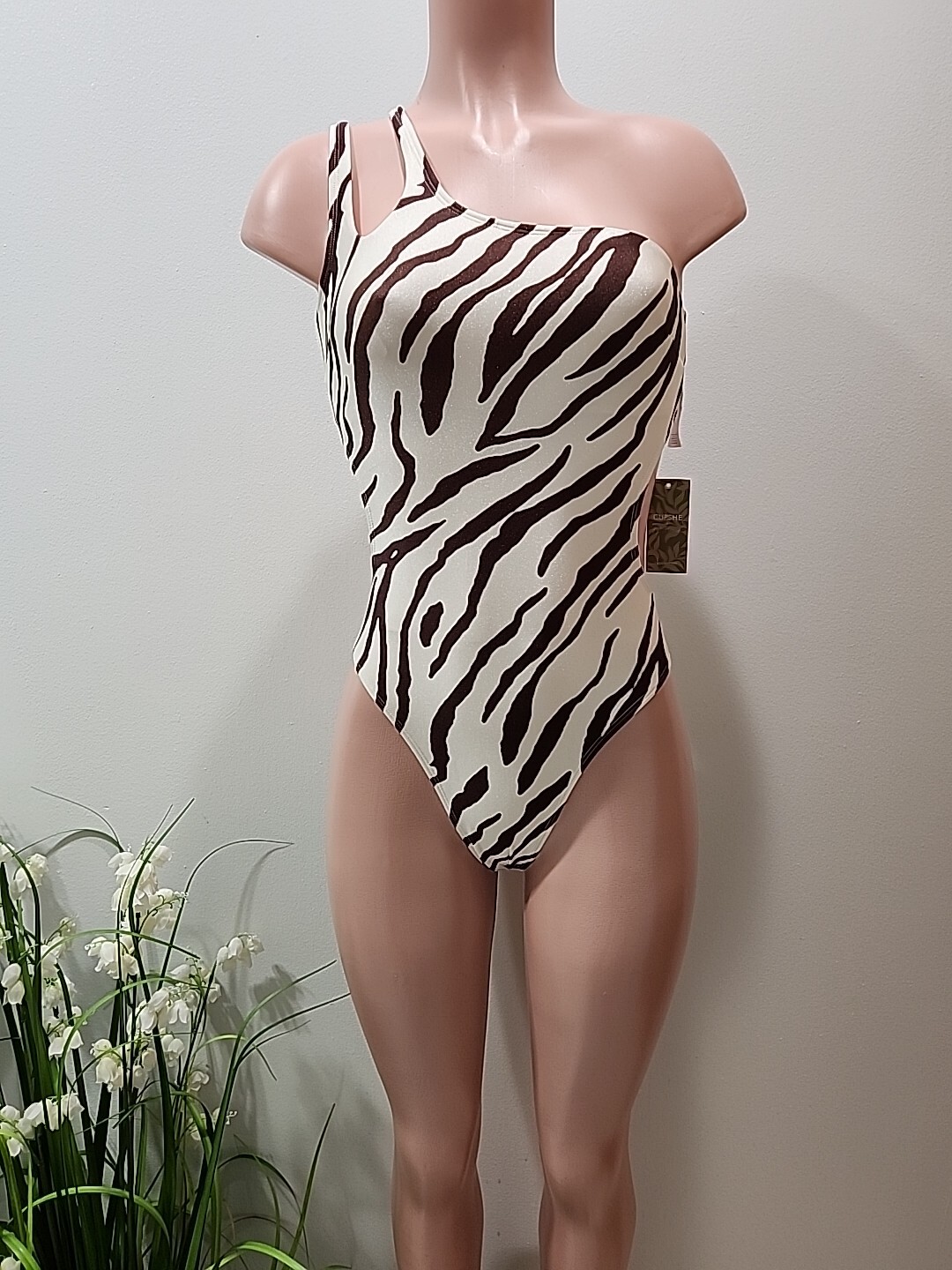 NWT Cupshe Woman\'s One piece Swimsuit Size Medium Zebra Brown Cream