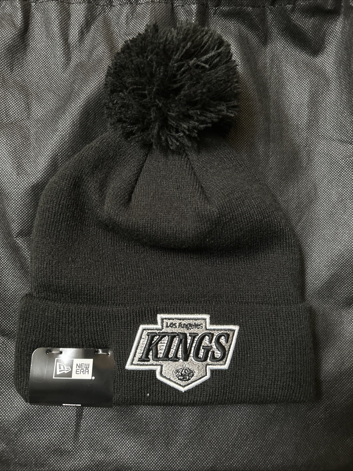 LA KINGS X SALVADORAN HERITAGE BEANIE 2024 LA KINGS X SALVADORAN HERITAGE BEANIE 2024