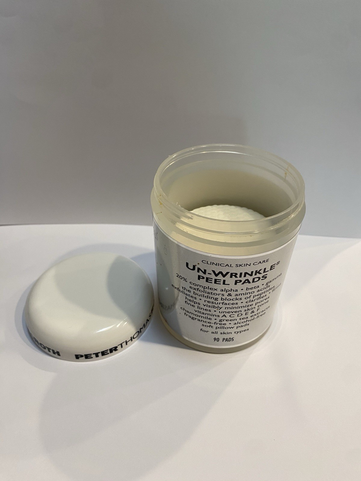 ⭐️ NEW UNSEALED PETER THOMAS ROTH UN-WRINKLE SOFT PILLOW PEEL PADS 90 COUNT ⭐️