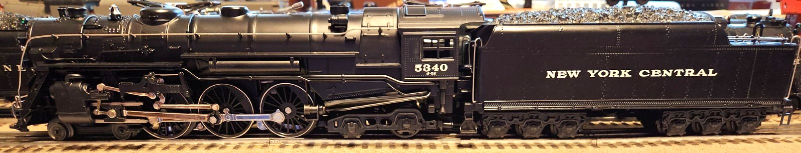LIONEL 6 - 18005 NEW YORK CENTRAL HUDSON STEAM LOCO TENDER IN EXCELLENT COND.