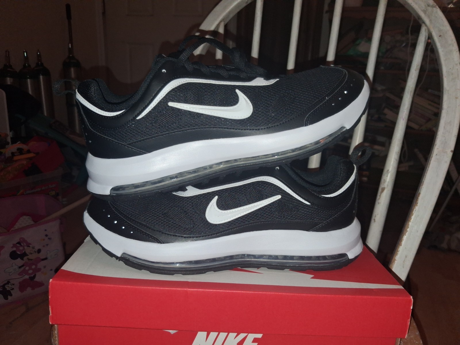 Nike Air Max AP Black White Men\'s Size 10.5 / Women\'s Size 12 - New In Box...