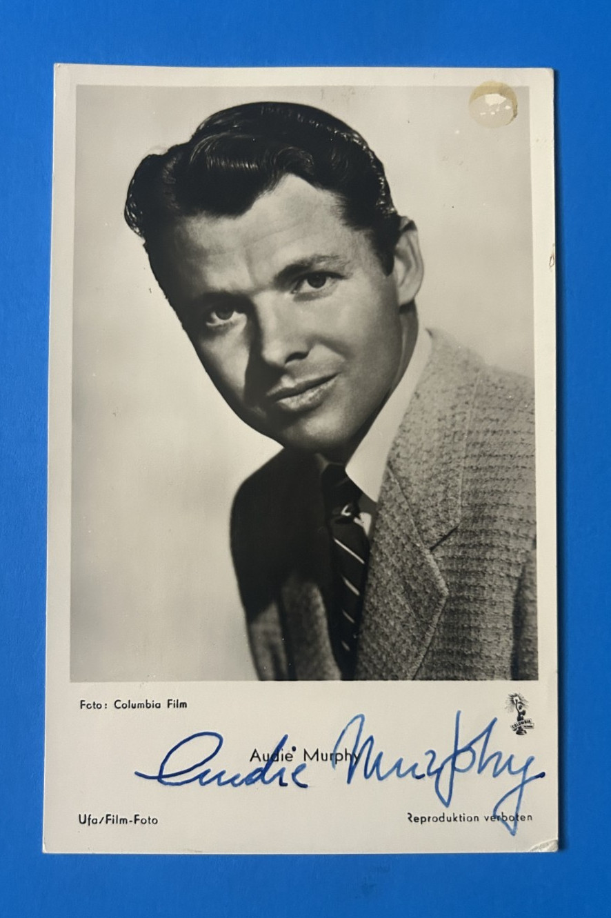 AUDIE MURPHY SIGNED AUTOGRAPHED PHOTO MILITARY HERO TO HELL AND BACK WESTERNS
