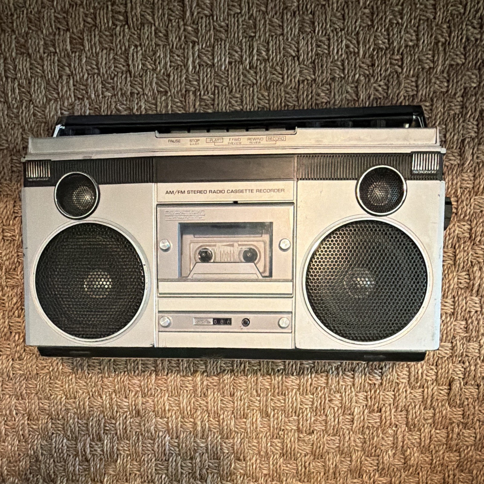 General Electric 3-5258A AM/FM Stereo Cassette Player/Recorder Untested