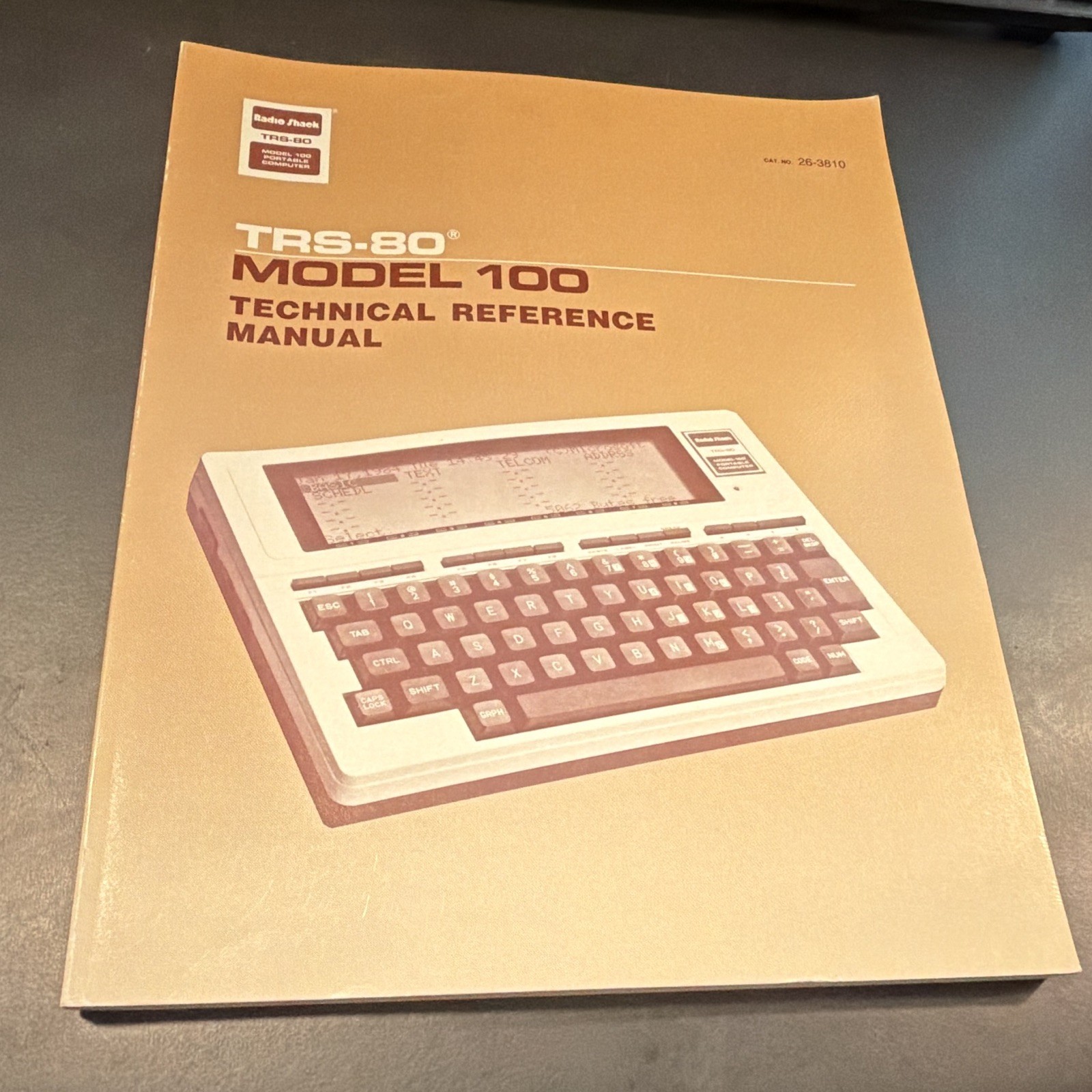 Radio Shack TRS-80 Model 100 Technical Reference Manual Vintage MPN 26-3810 Radio Shack TRS-80 Model 100 Technical Reference Manual Vintage MPN 26-3810