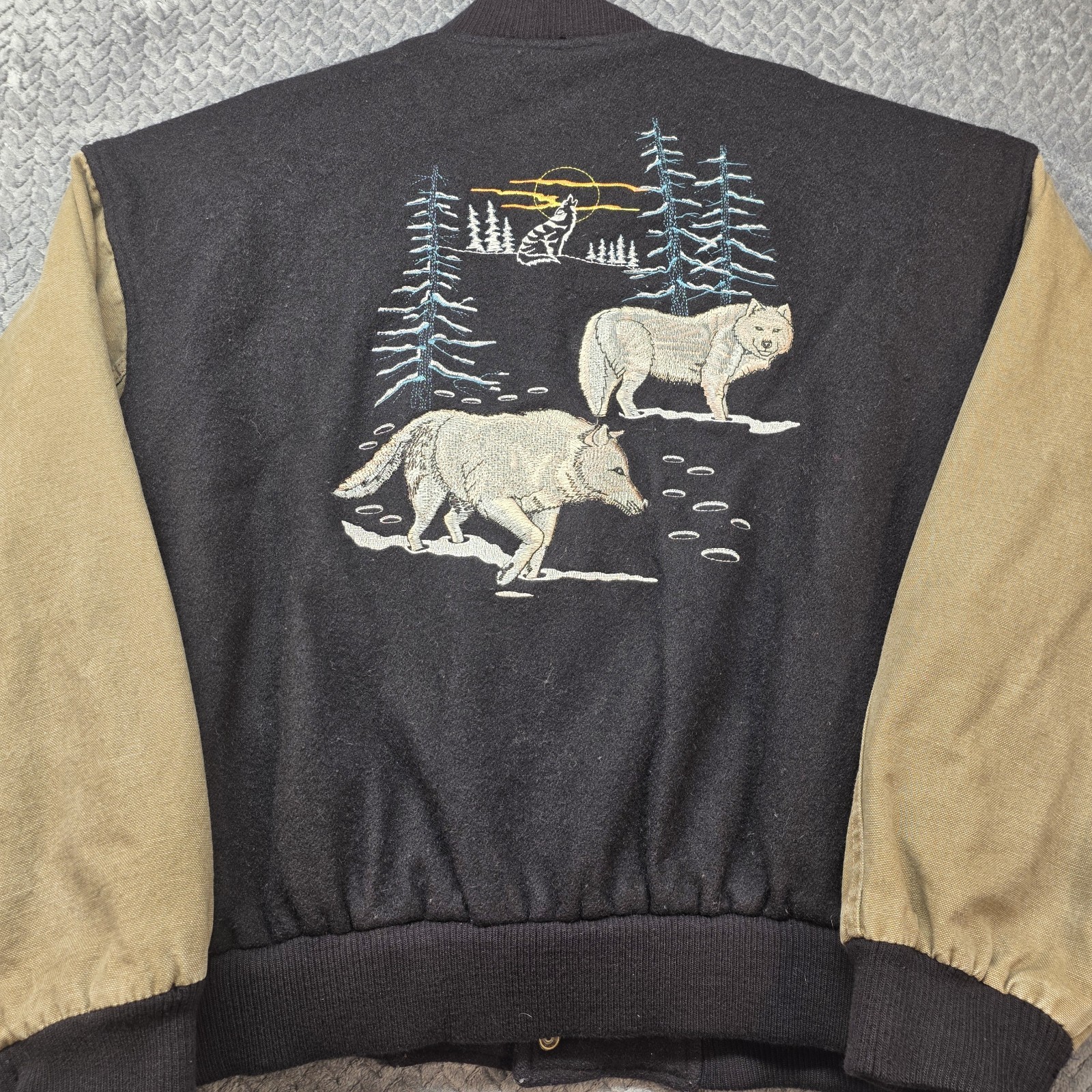 Vintage Wolves Varsity Jacket Treeline Outfitters Men\'s XL Wool Canada Made 90\'s