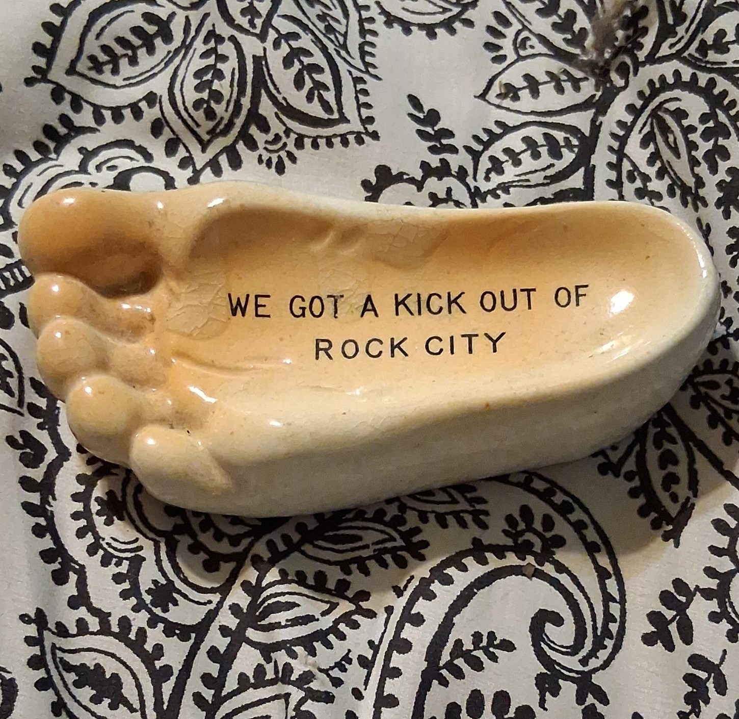 Vintage Rockcity ceramic dish. circa 1940-50 Vintage Rockcity ceramic dish. circa 1940-50