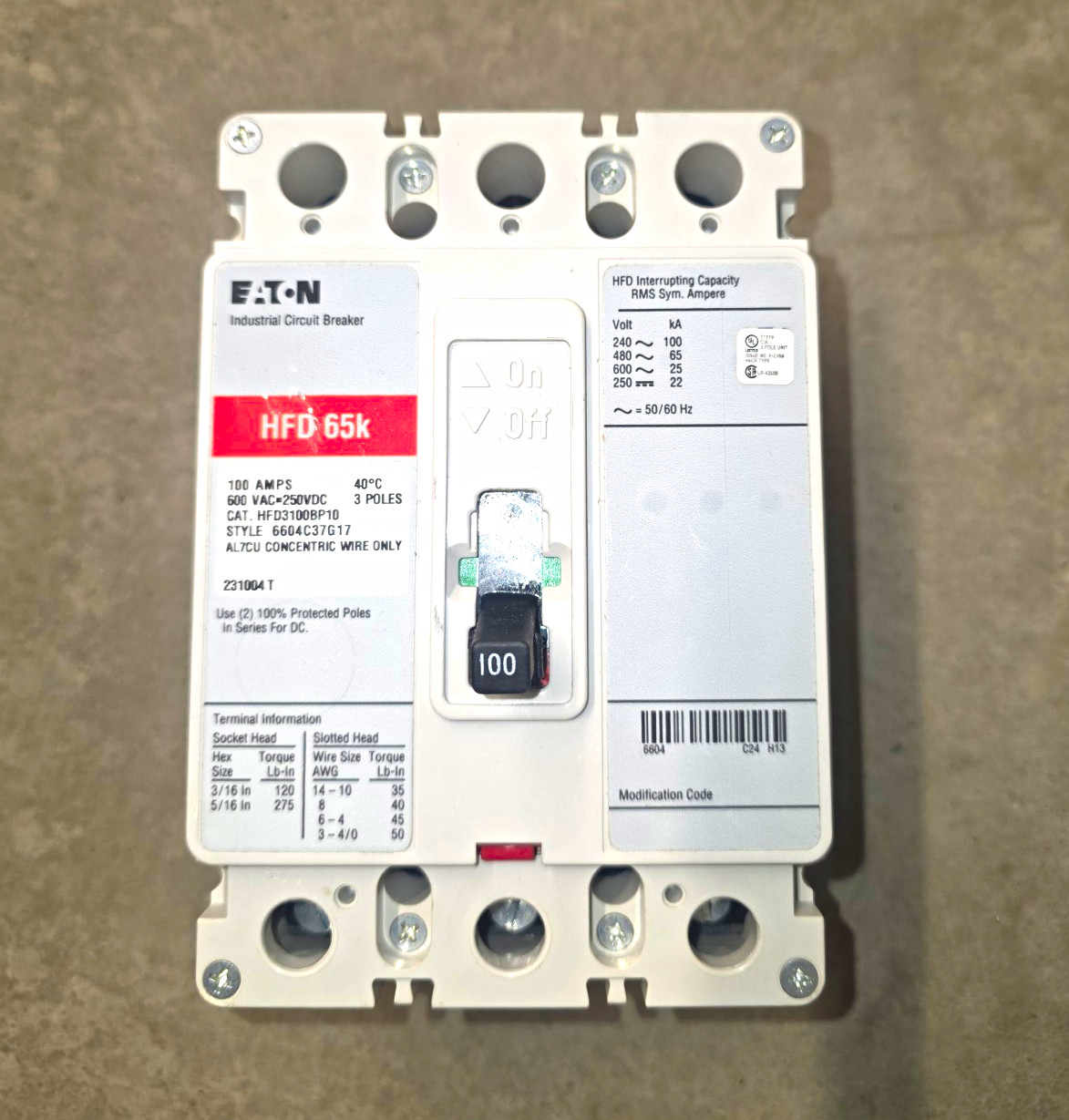 Eaton HFD3100BP10 100A 3-Pole 600V Industrial Circuit Breaker HFD 65k Eaton HFD3100BP10 100A 3-Pole 600V Industrial Circuit Breaker HFD 65k