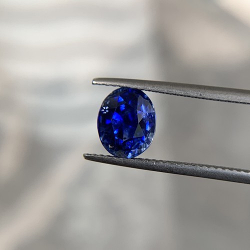 3.02 ct Natural Heated Royal Blue Sapphire | Oval