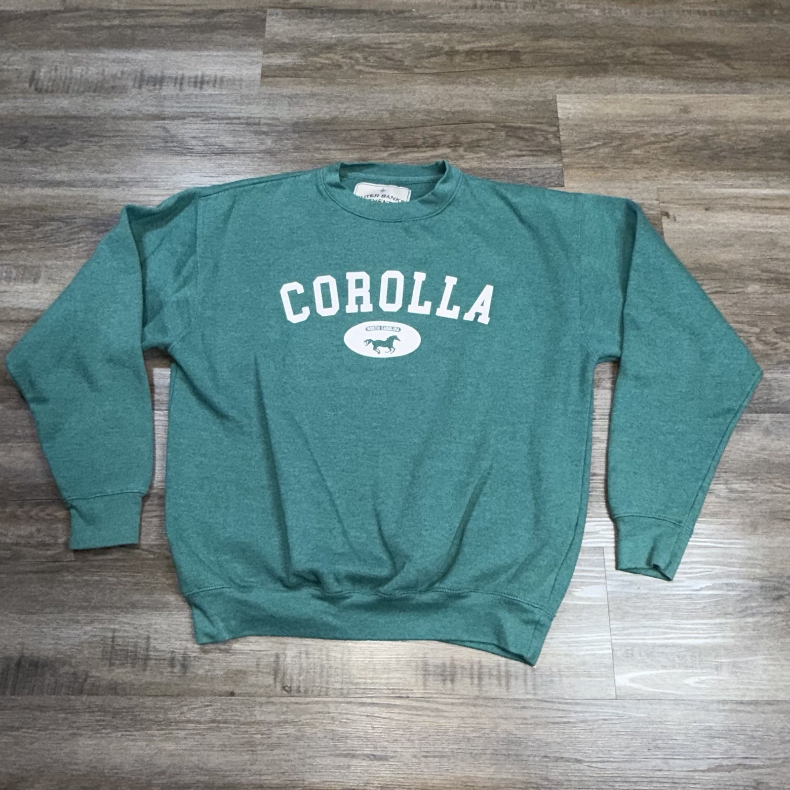 VTG Outer Banks Shirt Mens Large Long Sleeve Green Crewneck Corolla Spell Out