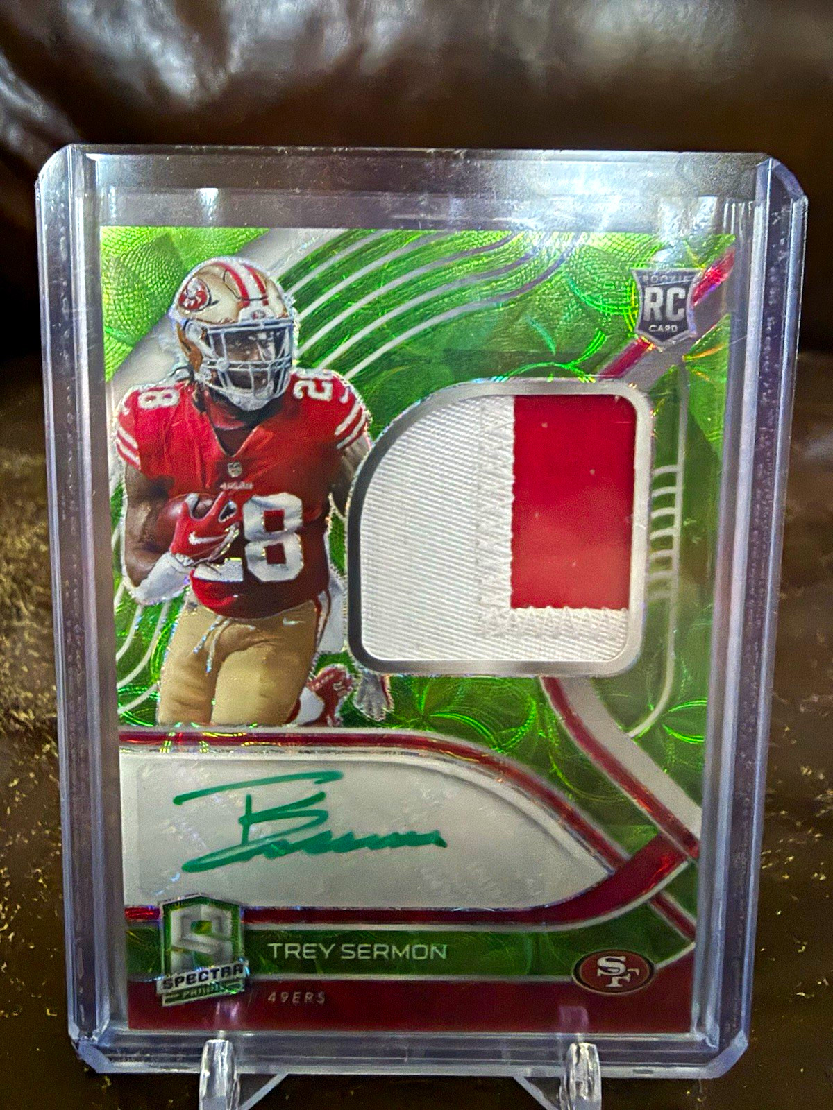 Panini 2021 Spectra Trey Sermon 49ers RC Auto Patch Neon Green Prizm /35 #228