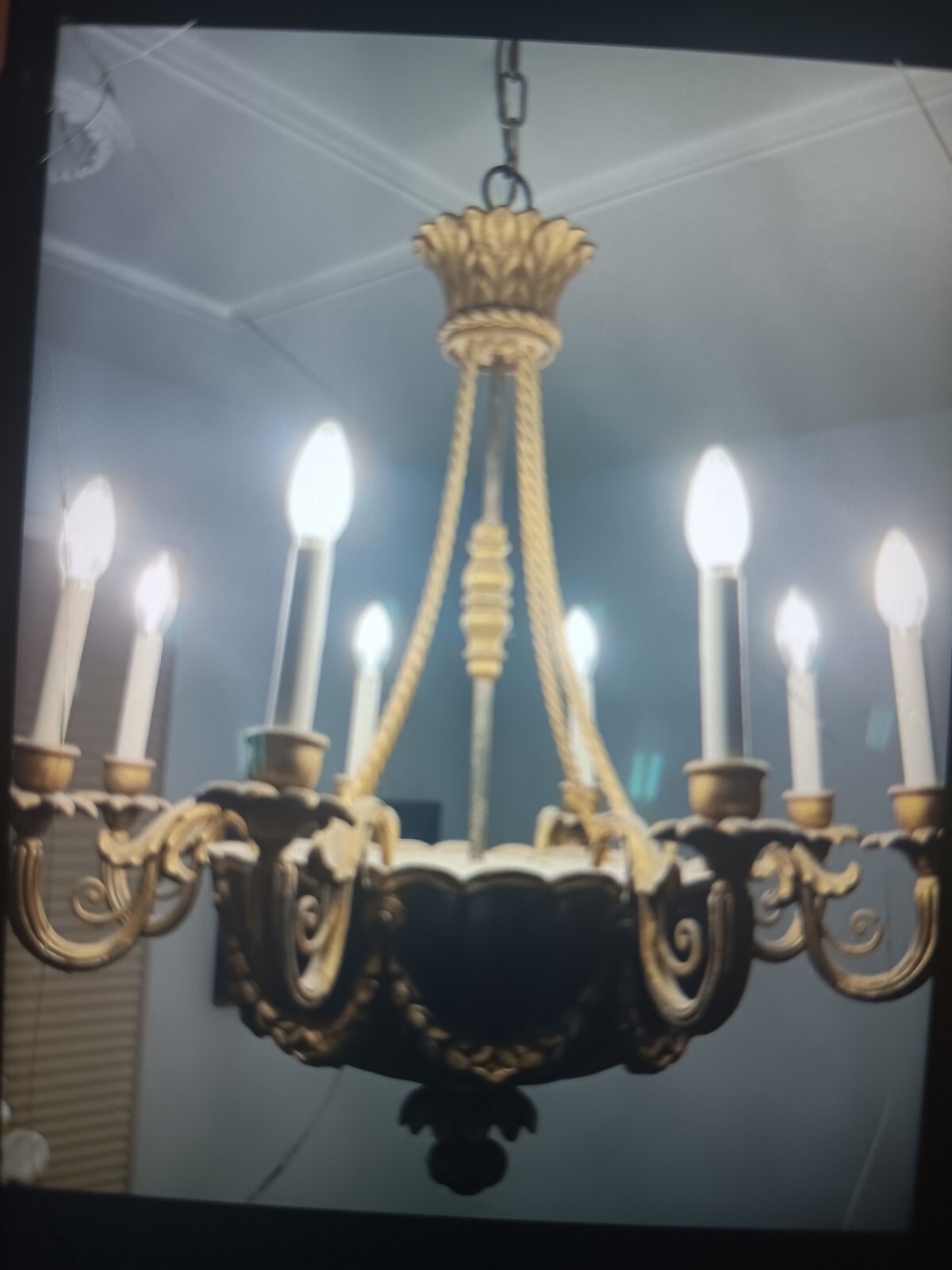 Stunning Vintage Victorian Italian 8 Arms Gilded Wood Chandelier (SEE PHOTOS)