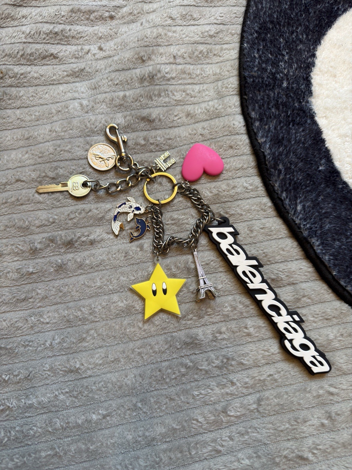 Balenciaga Keychain Paris Kit in Multicolored keyring RARE Eiffel Tower