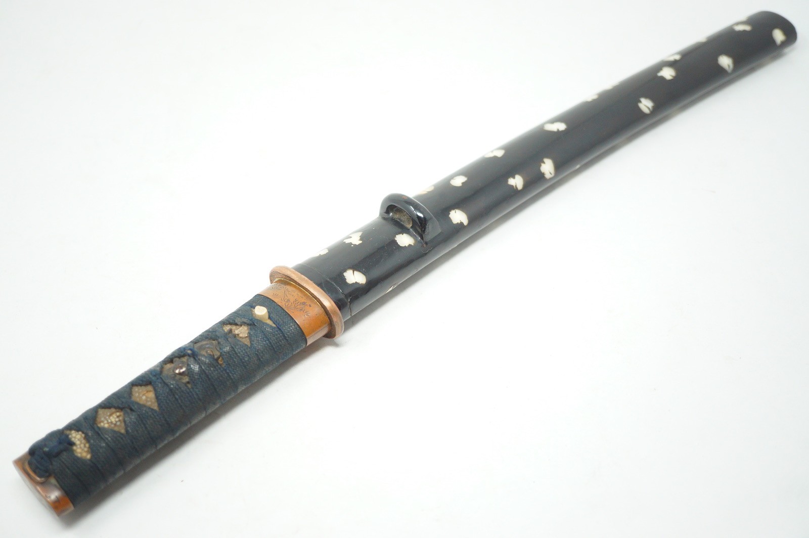 Japanese Wakizashi Koshirae Raden Mother of Pearl Edo Saya Tsunagi 0903G2