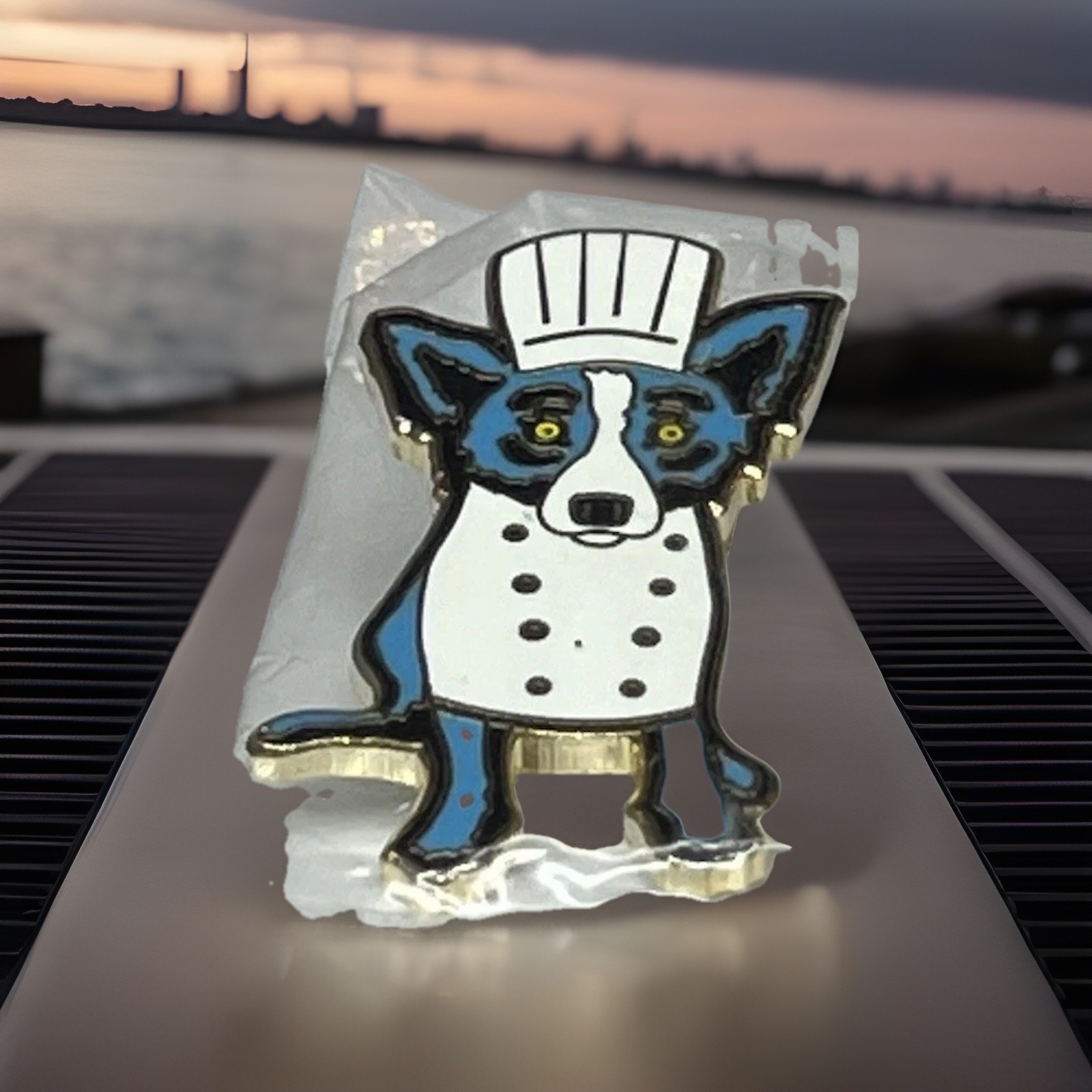 Original George Rodrigue Chef Emeril Lagasse New Orleans Blue Dog Lapel (RARE)