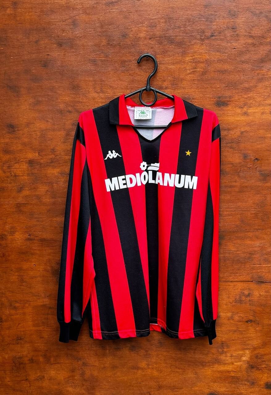 AC MILAN ITALY 1989 1990 HOME FOOTBALL SHIRT JERSEY KAPPA SIZE XL ADULT LONG AC MILAN ITALY 1989 1990 HOME FOOTBALL SHIRT JERSEY KAPPA SIZE XL ADULT LONG