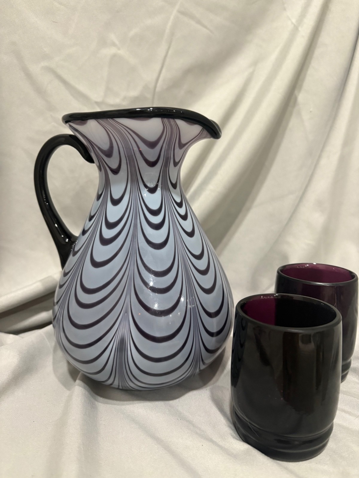Fenton Dave Fetty DLF Drapery Glass Pitcher w/ 2 tumblers, amethyst/aubergine Fenton Dave Fetty DLF Drapery Glass Pitcher w/ 2 tumblers, amethyst/aubergine
