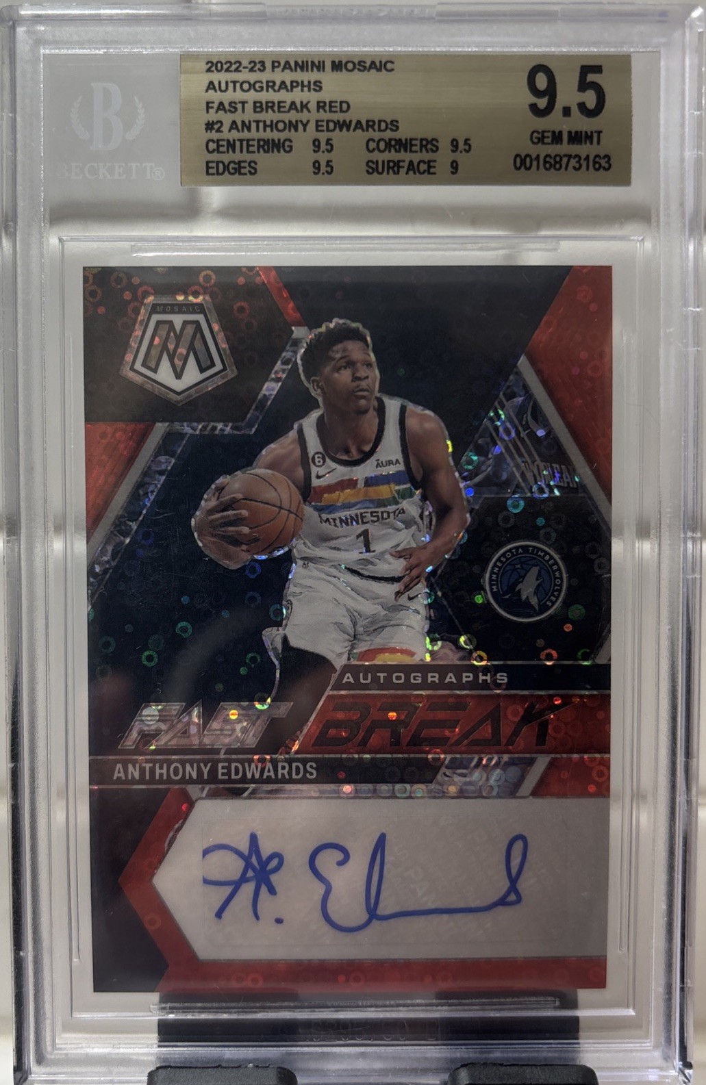 2022 PANINI MOSAICANTHONY EDWARDS AUTO FAST BREAK RED /49 BGS 9.5 GEM MINT