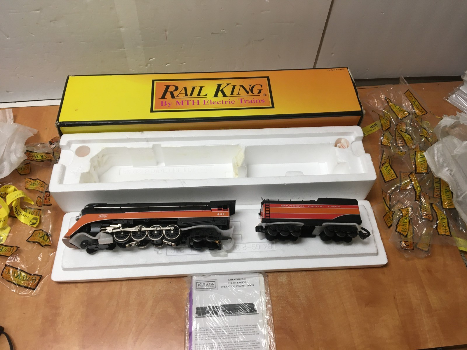 MTH RailKing 30-1174-1 Southern Pacific 4-8-4 GS-2 Steam Locomotive LN b14 MTH RailKing 30-1174-1 Southern Pacific 4-8-4 GS-2 Steam Locomotive LN b14