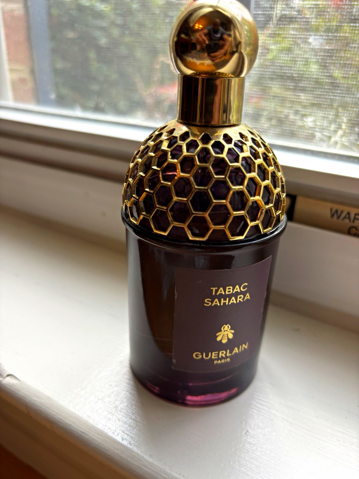 Guerlain Tabac Sahara Eau de Parfum Spray, Regular Size 4.2 fl oz Guerlain Tabac Sahara Eau de Parfum Spray, Regular Size 4.2 fl oz